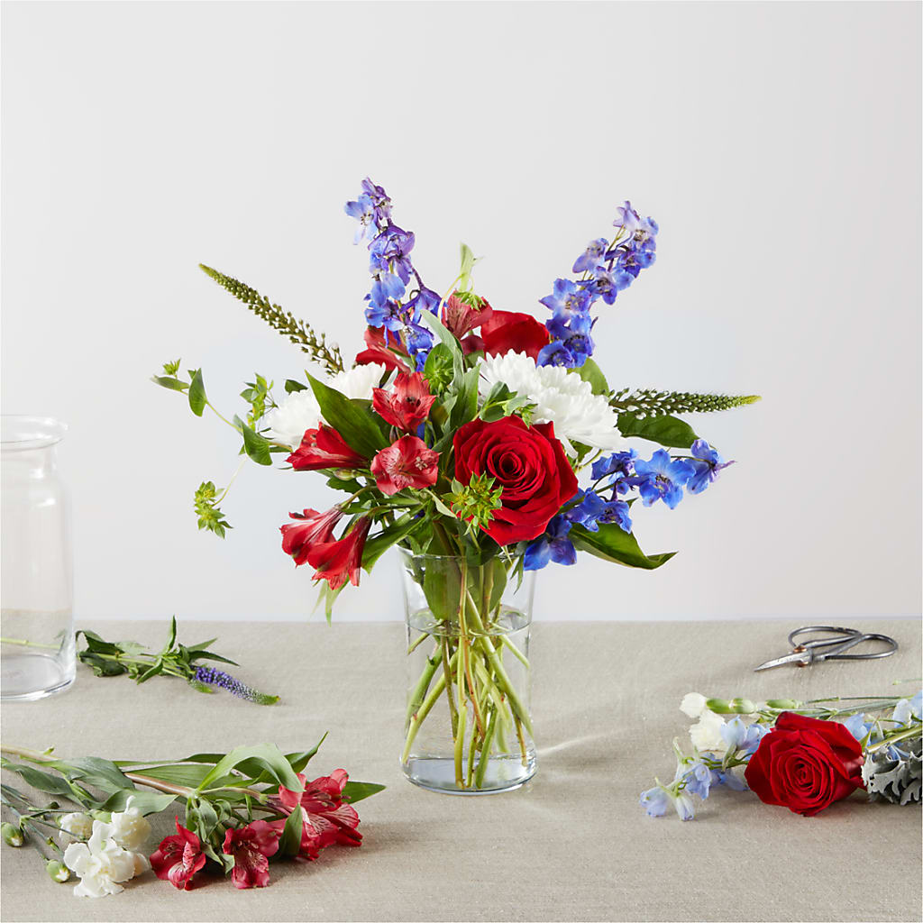 Star Spangled - A Florist Original – Frankstown Garden, Pittsburgh PA