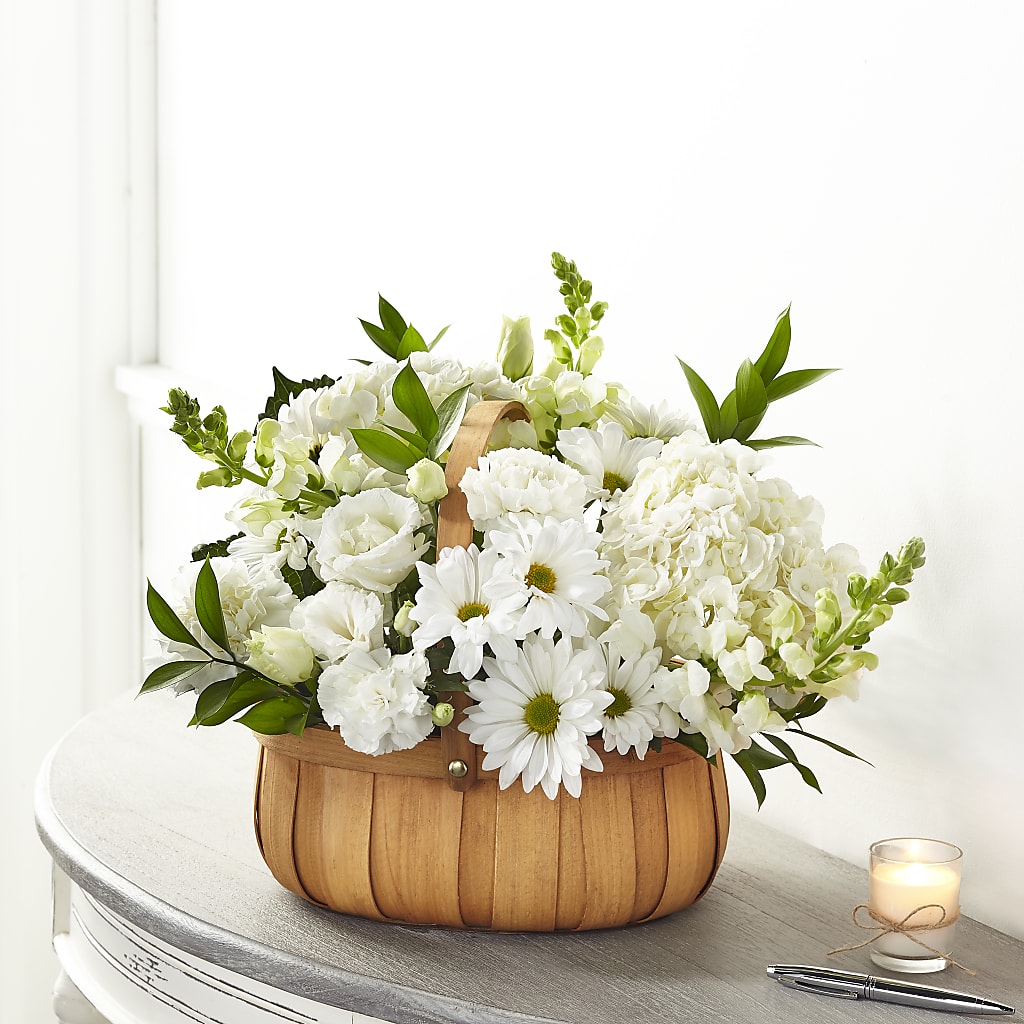 Pure Ivory Basket – Frankstown Garden, Pittsburgh PA