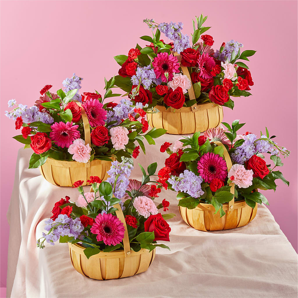 Pink Picnic Basket –  Frankstown Garden, Pittsburgh PA