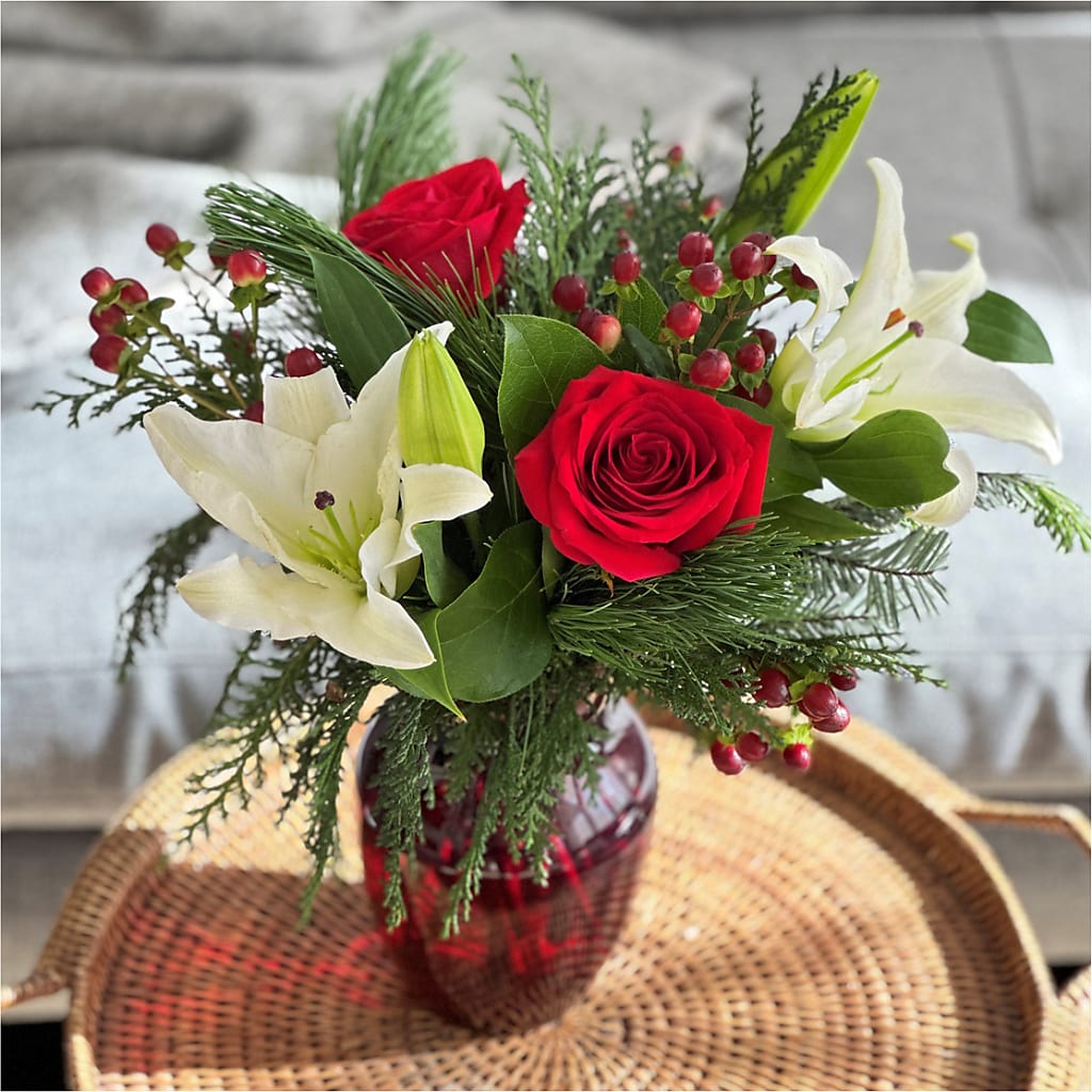 Evergreen Delight Bouquet –  Frankstown Garden, Pittsburgh PA