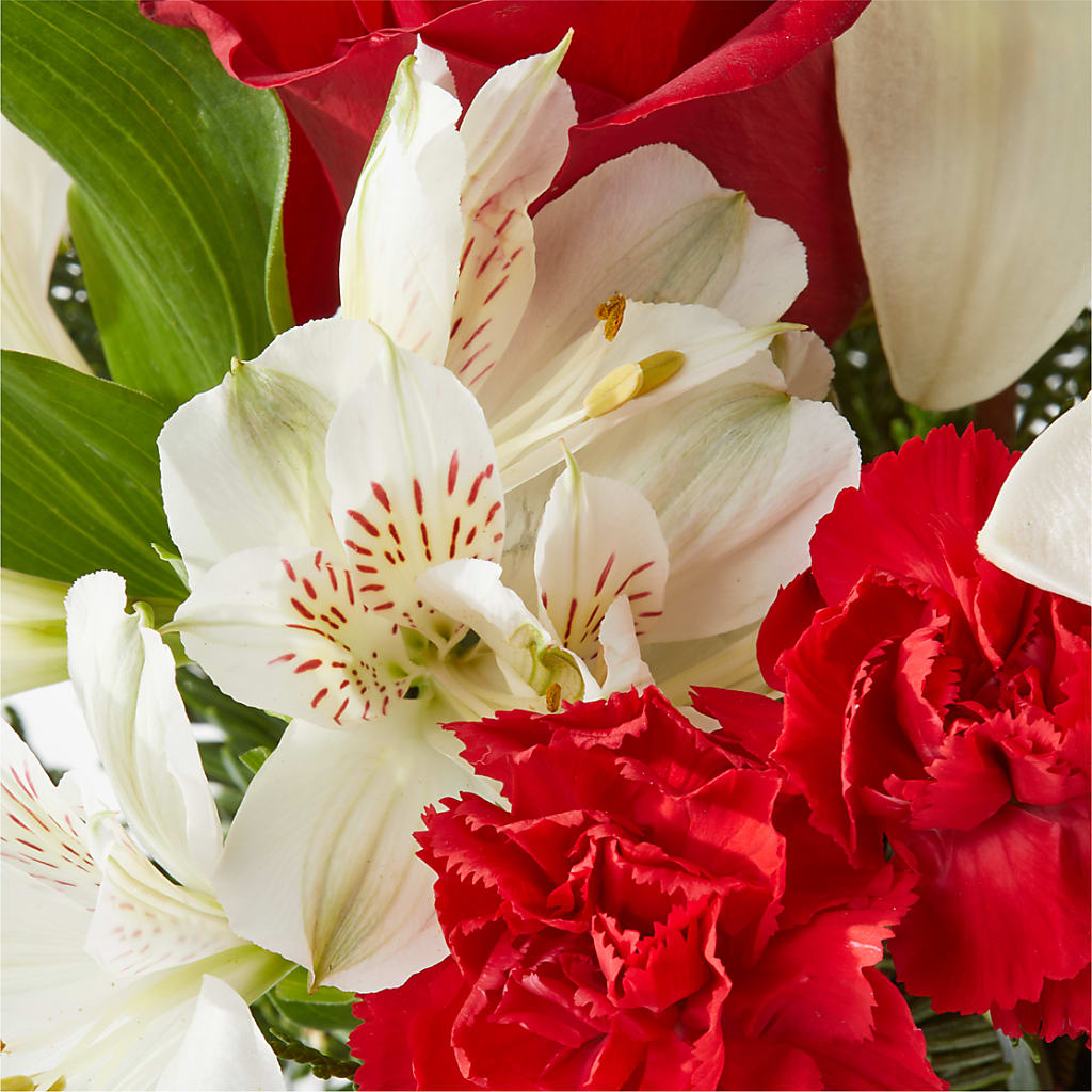 Holiday Season Bouquet –  Frankstown Garden, Pittsburgh PA
